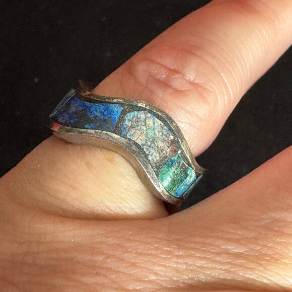 Vintage Sterling Silver and Enameled Ring Sz 6 - Picture 2 of 15